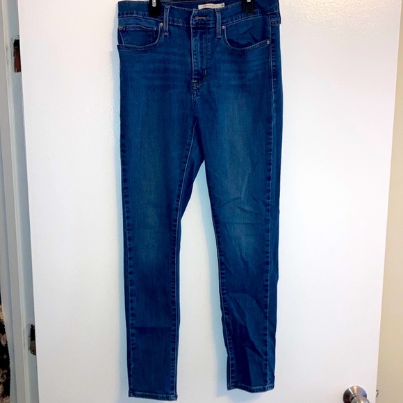 Levi's Pants - Levi Women Slimming Skinny Jeans Size 30